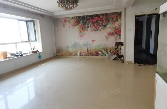 老文轩外国语附近11层小洋房新东方龙湾南北通透三室带储带车位