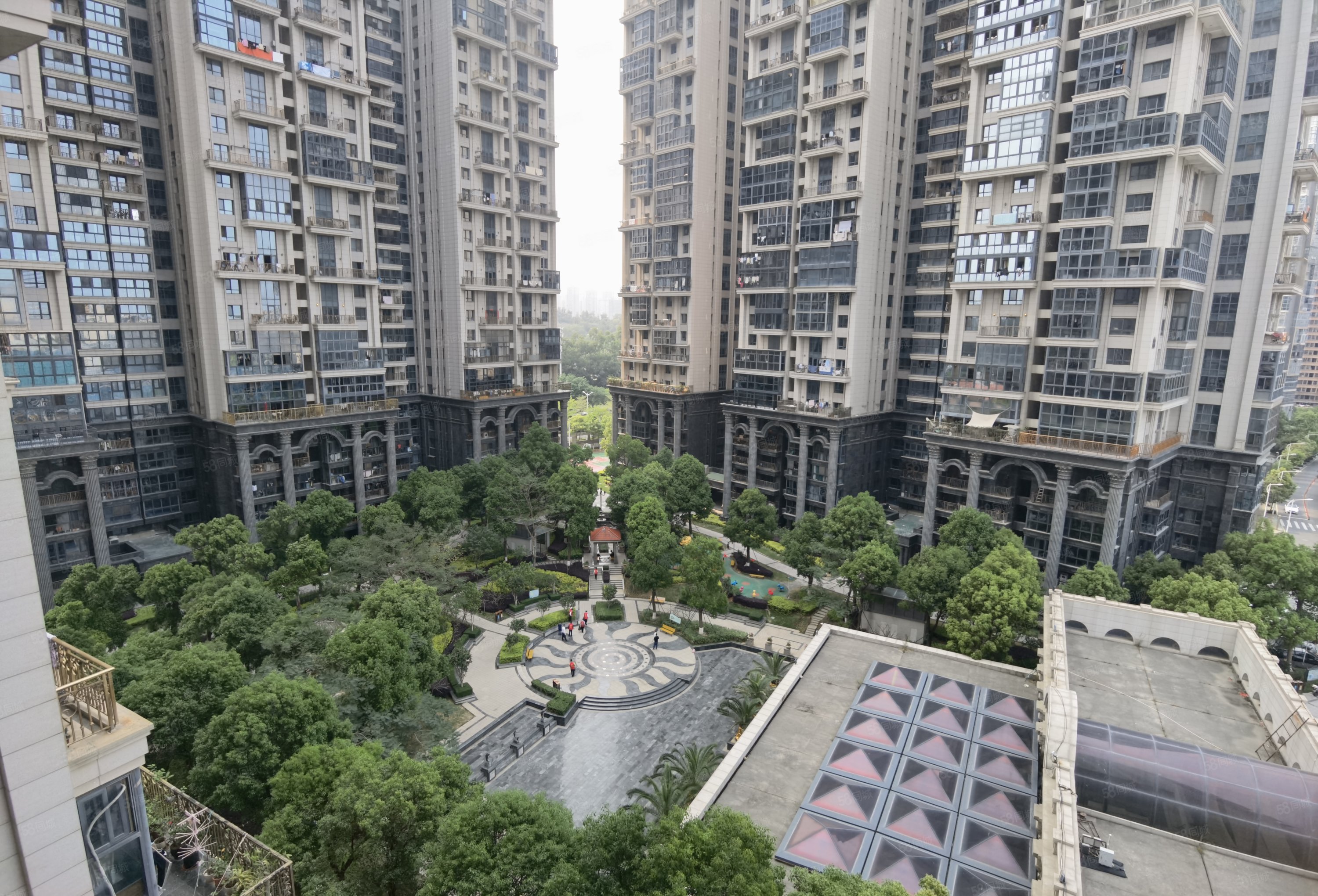 鑫塔水尚双卫南向采光好商品住宅交通便捷近地铁