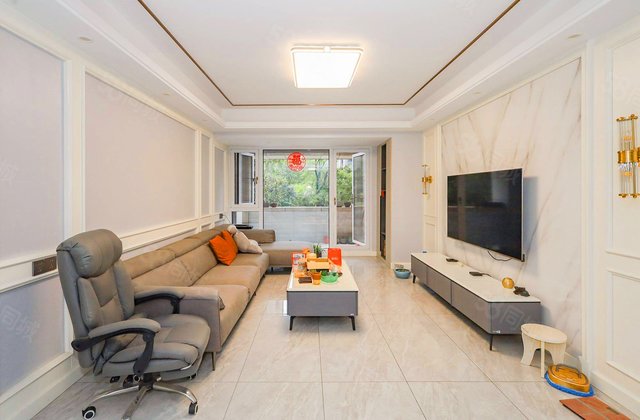 八方小区(B区)3室2厅124.58㎡300万二手房图片