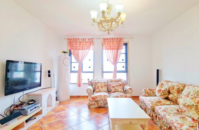 普罗旺世塞纳维斯4室2厅140㎡140万二手房图片