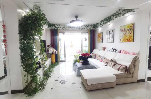 急售 王宅商品房，精装三室两卫，送车储，急售，免大税