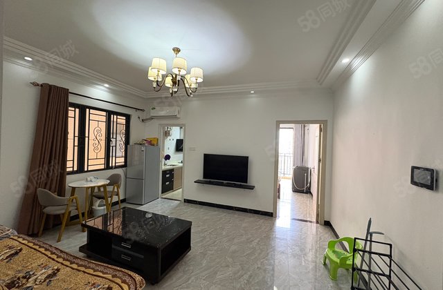 铂金公馆1室1厅52㎡28万二手房图片