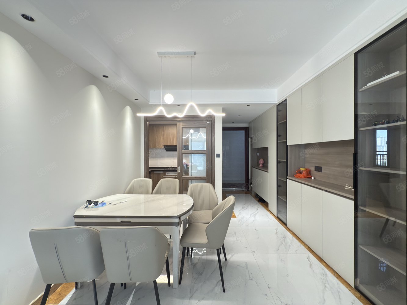 碧桂园江山赋3室2厅2卫114㎡南北85万