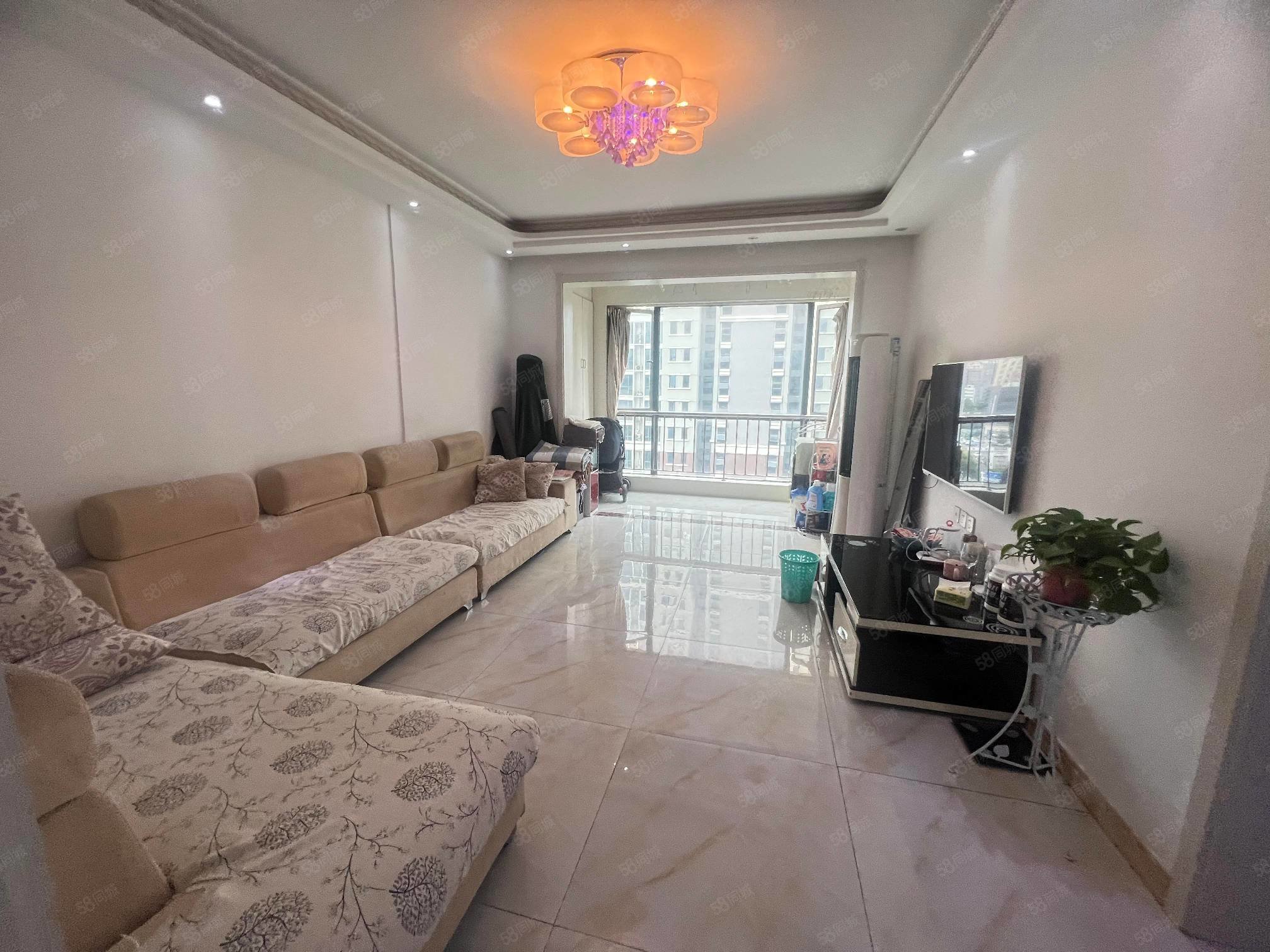 奥林清华3室2厅1卫109㎡南北52万