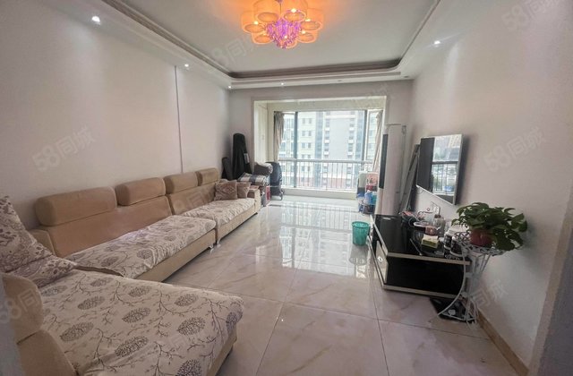 奥林清华3室2厅1卫109㎡南北52万