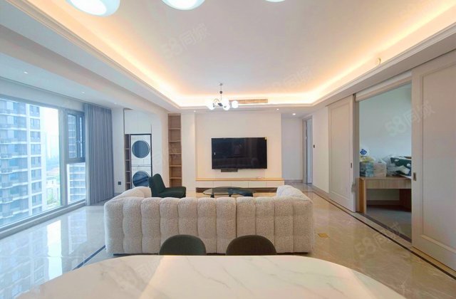 保利花园二期4室2厅131.38㎡268万二手房图片