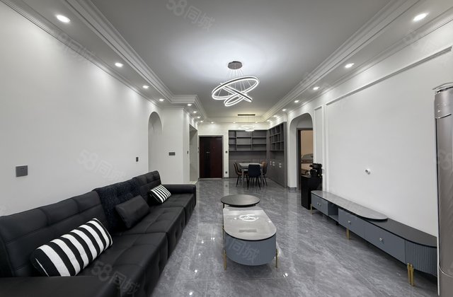 大英名门4室2厅120㎡79.8万二手房图片