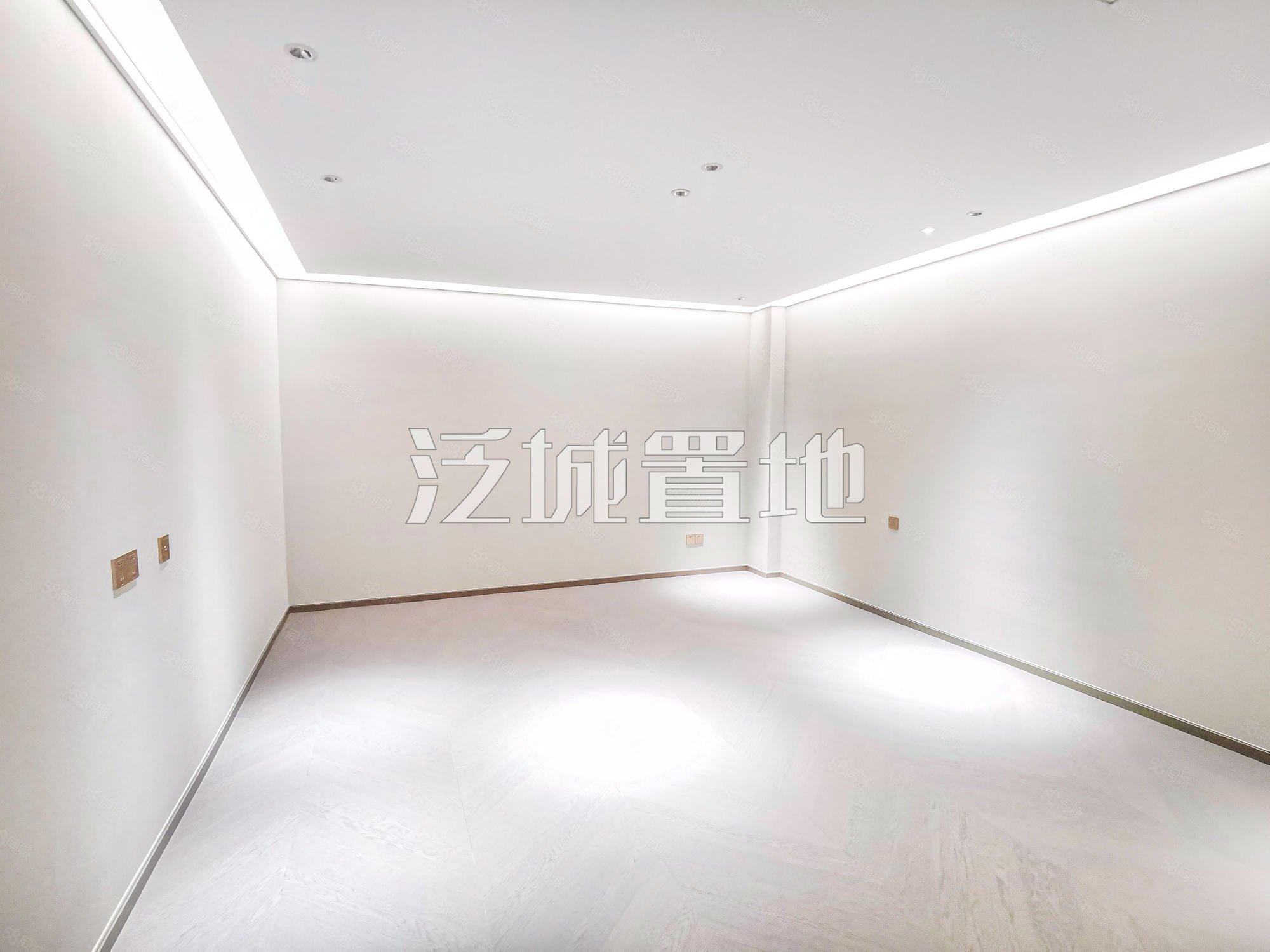 國瑞熙墅二區(qū)4室3廳3衛(wèi)418㎡南北1680萬