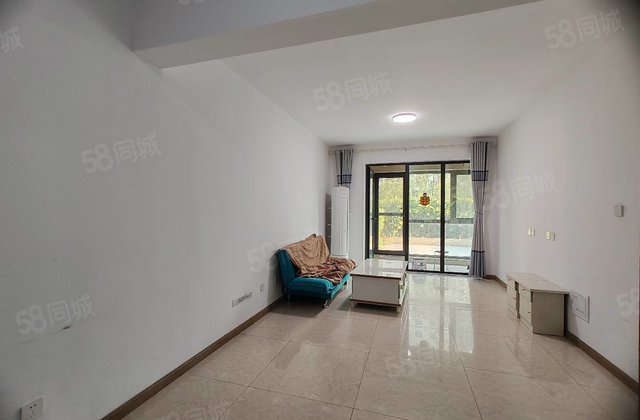 急售 一楼带院 民生17号院 三室 送车储 免大税