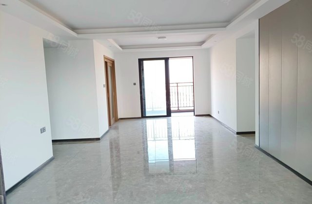 招商华发依云曦城4室2厅142.72㎡126.5万二手房图片