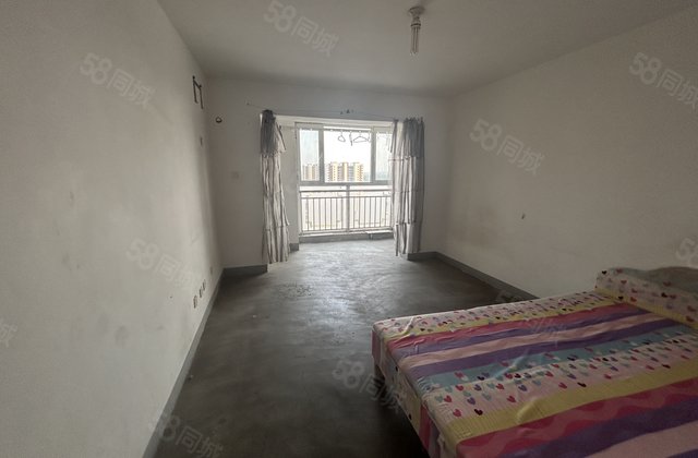 新东方龙湾在水一方 南北通透户型，价格可议，划文轩 一中