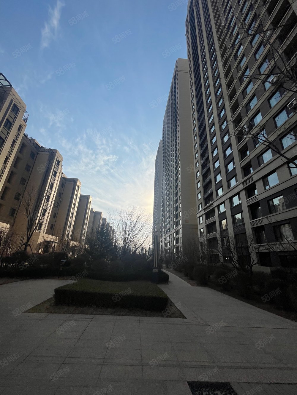 九零就出新园区一手龙湖岸芷汀兰