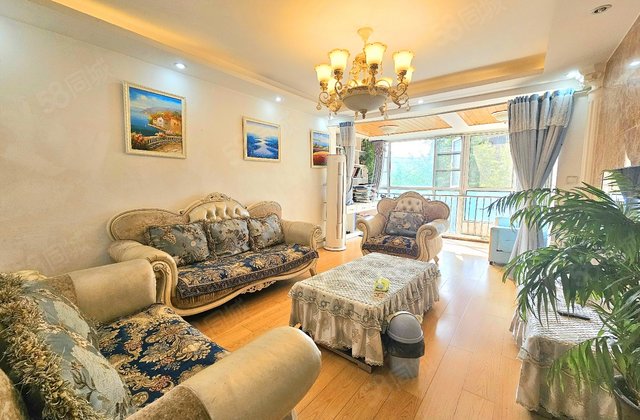 布鲁汀2室2厅95.5㎡159万二手房图片