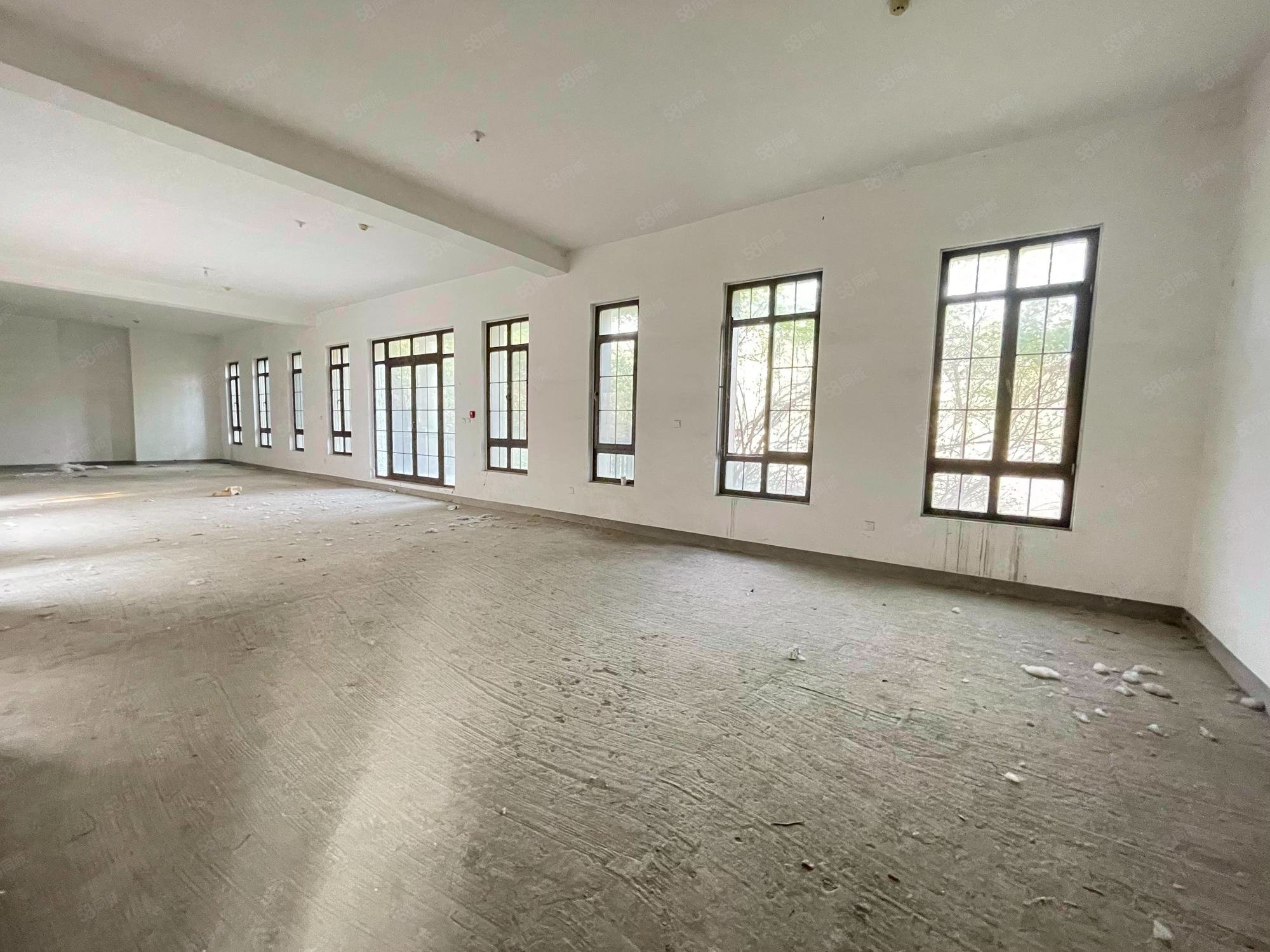 財富公館5室3廳5衛(wèi)1496.75㎡南北8500萬