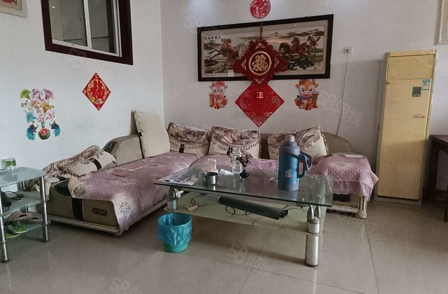 金鼎附近正泓新天地电梯中间楼层 免大税