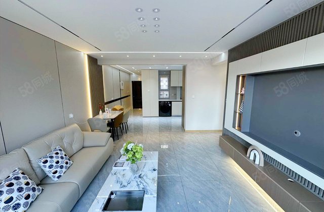 世界湾3室2厅118.32㎡60万二手房图片