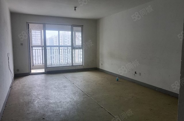 阿尔卡迪亚五期  可自己装修  三室两厅两卫  免大税带车位