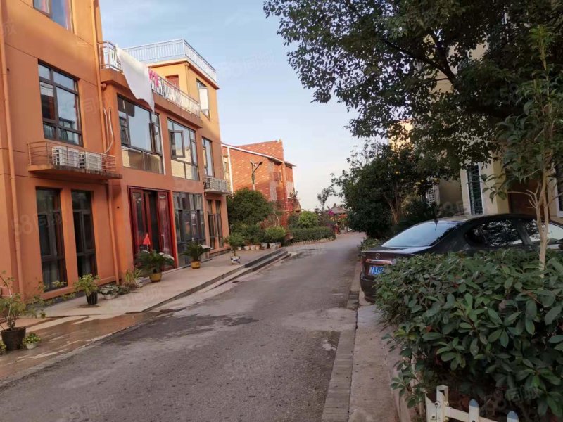 同城>南昌房产信息>南昌二手房>进贤二手房>进贤县城二手房>半岛豪园>