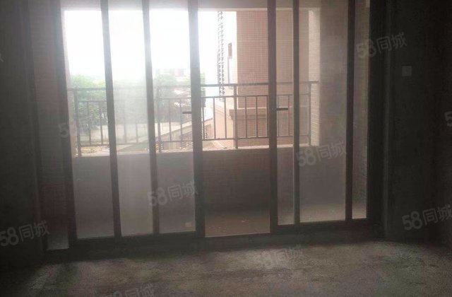 广乐颐景园4室2厅115.05㎡54万二手房图片