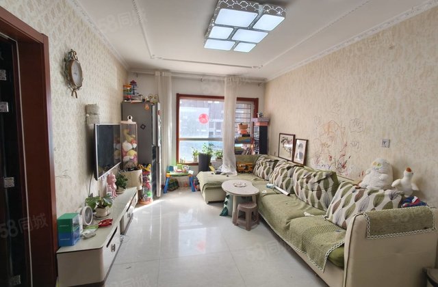 水岸花语40多万 带储 边户南北通透 急售 合适一套