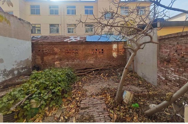 市医院！运河边中通时代豪园一楼带院~温馨两室~免大税可按揭！