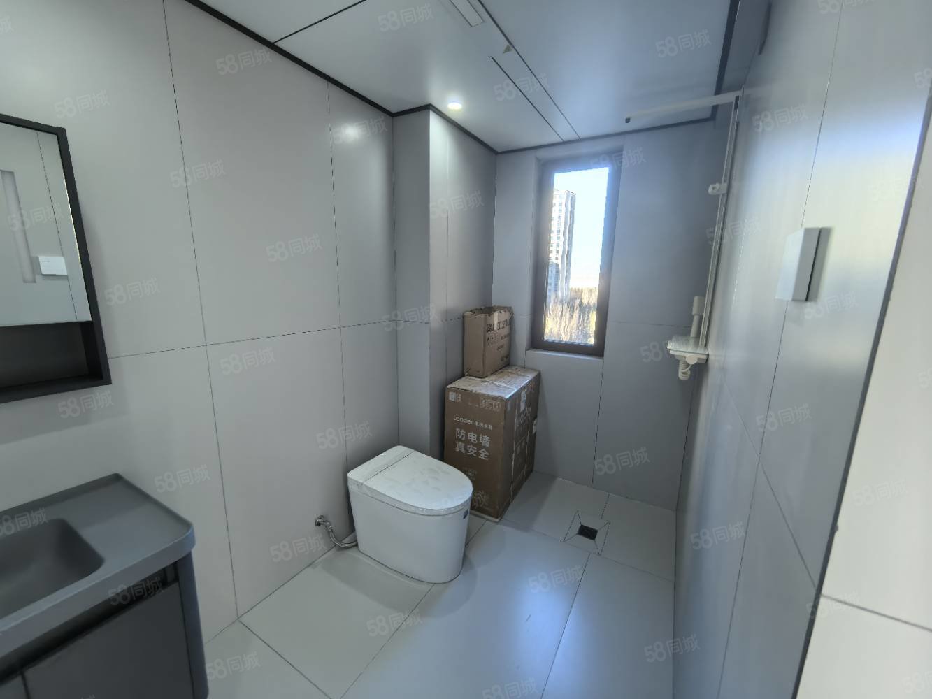 绿地斐勒公馆3室2厅2卫147㎡南北108万