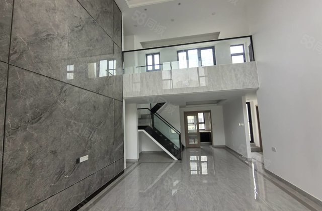 美的国宾府5室2厅211㎡190万二手房图片