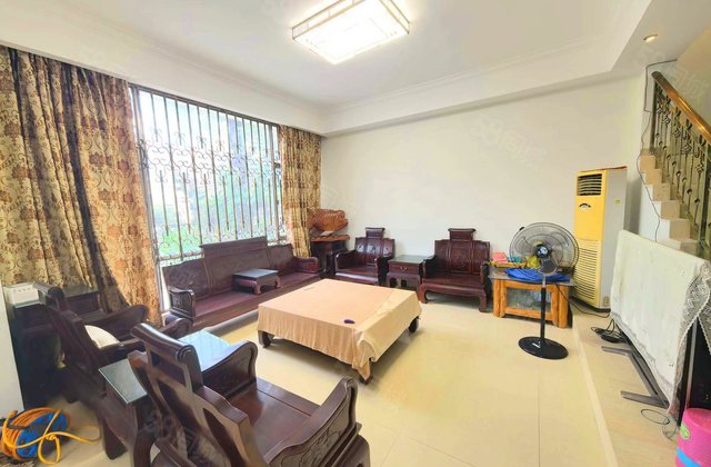 华南碧桂园翠山蓝天(别墅)6室2厅293.5㎡1150万二手房图片