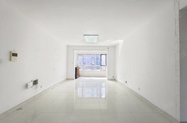 东昌东校 三中对过 单位家属院 英伦花园 三叶草户型 带车储