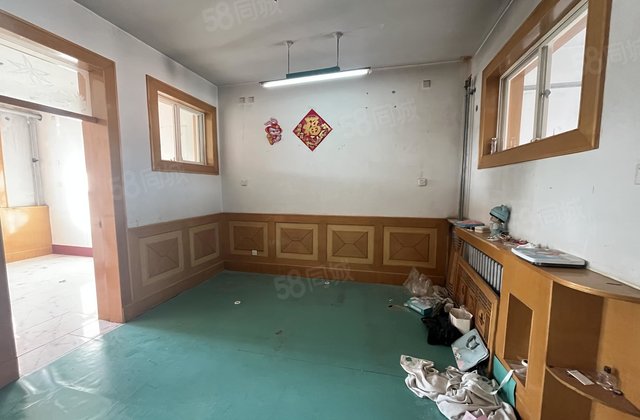 闸口 文轩本部 一中 外国语 三室 看房子方便