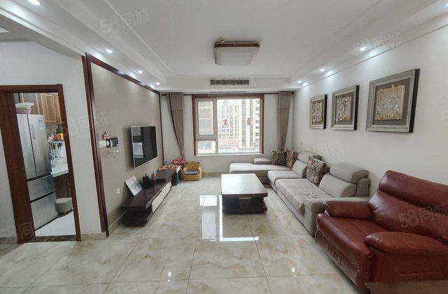 精装婚房 单价8000多 昌润莲城瑞荷园 带车位储藏室免大税