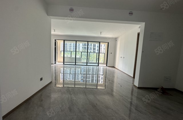 东昌路 文化馆 东昌壹号院 东边户 三叶草 带车位刚交工新房