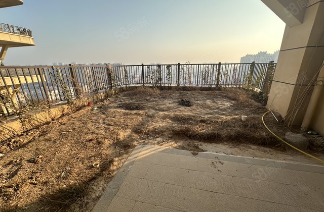 180 ！急售第四代住宅！赠60平院子 单价1万 15%首付