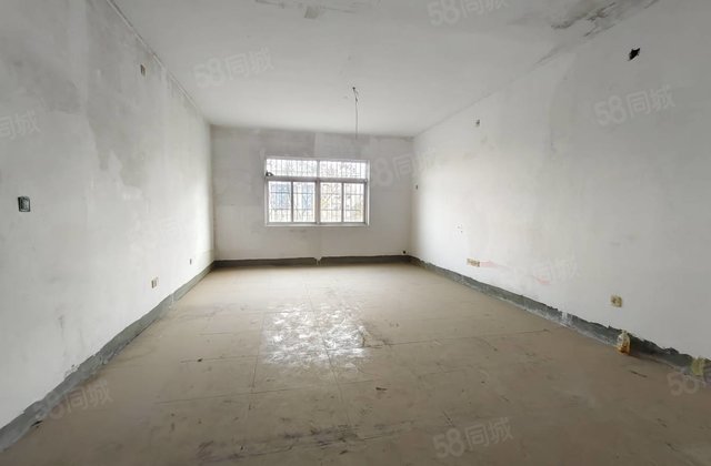 晨光小区4室2厅168㎡39.8万二手房图片