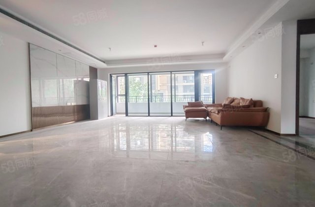 旭辉银盛泰博观天成3室2厅169㎡139万二手房图片