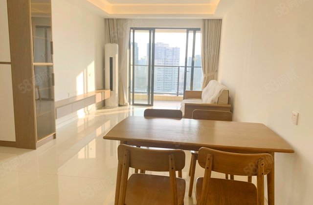 岭南天地怡廷3室2厅99.29㎡235万二手房图片