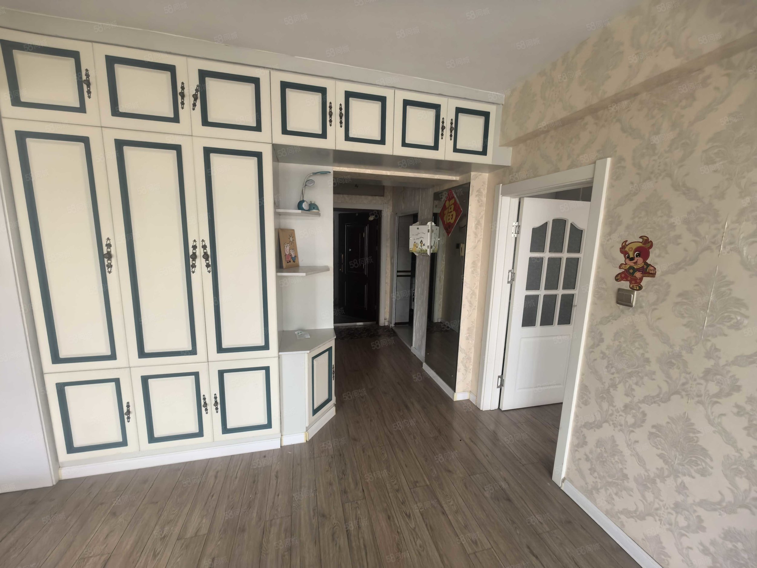 东盛大厦2室1厅1卫70.61㎡南30万