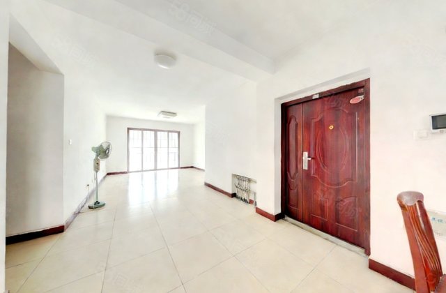 汇翠园A区4室2厅155㎡110万二手房图片