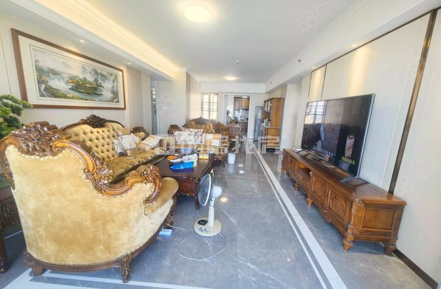 天誉城4室2厅168㎡167万二手房图片