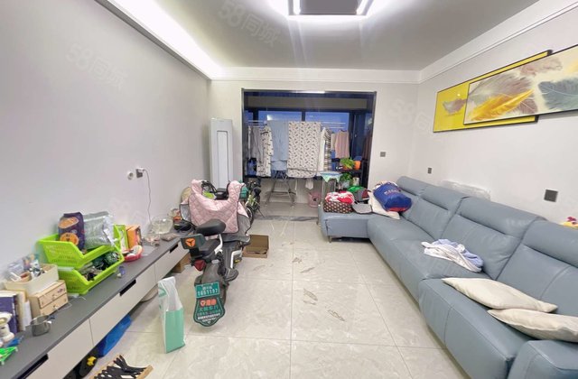 电梯房 民生凤凰城十七号院 南北通透 3室2厅 居家自住 保