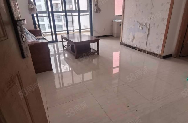 金手指高尔夫温泉小镇1室1厅66㎡35万二手房图片