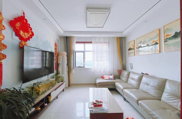 万达附近电梯中层，精装修送车储，三室，明星兰庭，信合花苑