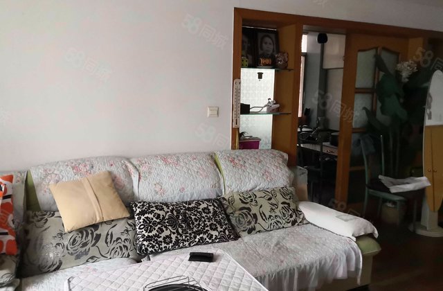 榕贵大厦2室1厅70㎡27万二手房图片