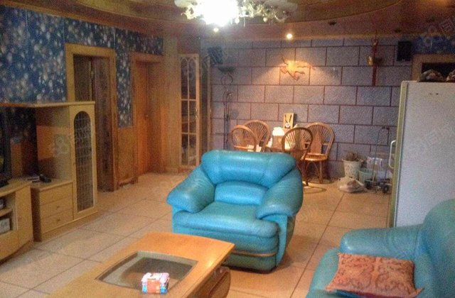 贵信花园5室3厅104.89㎡78万二手房图片