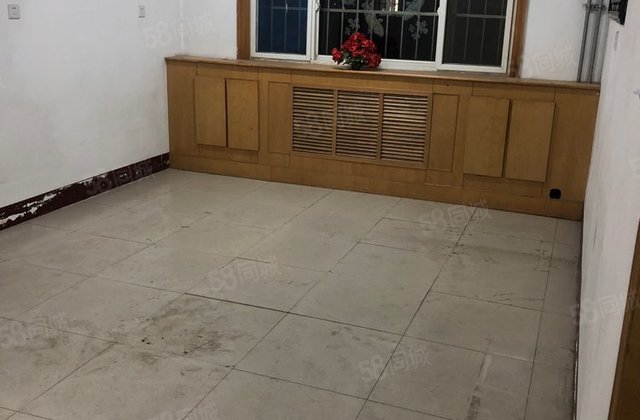 馨苑小区(东昌府)3室2厅1卫