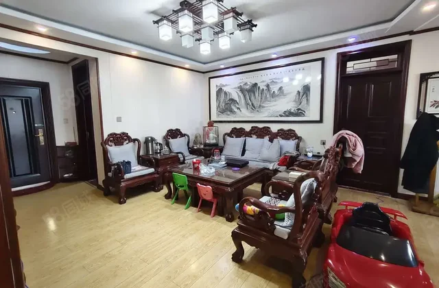 东昌湖边 万盛家园观景房 带车位电梯好楼层 水城嘉苑