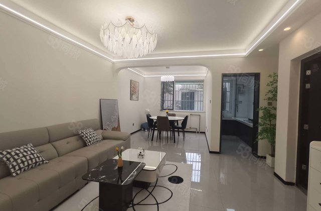 急售  香江附近 水城雅居温馨小三室 商品房子送全部家具家电