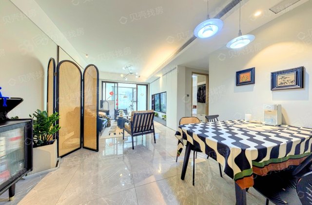 河畔府邸3室2厅111.54㎡225万二手房图片