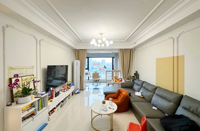 御龙天峰3室2厅128㎡169万二手房图片