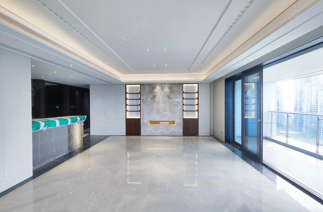 麓湖玥港4室2厅247.56㎡920万二手房图片